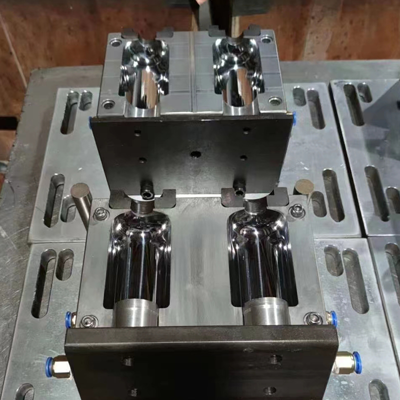 Using Medical Device Moldings To Elevate Precision And Efficiency